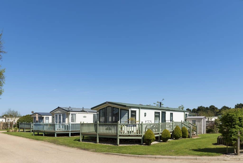 caravans on a sunny day at pinewoods caravan park
